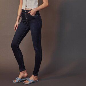 KanCan Kalista Ultra High Rise Super Skinny Jeans - NWT